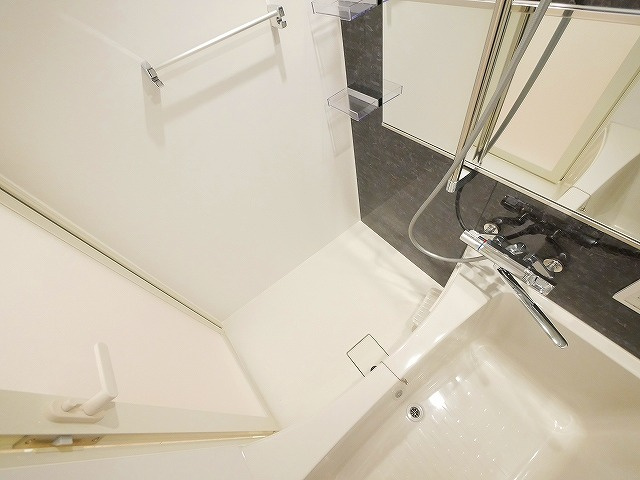 アルファグランデの浴室