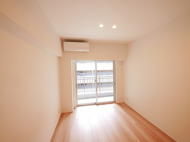 アルファグランデの洋室