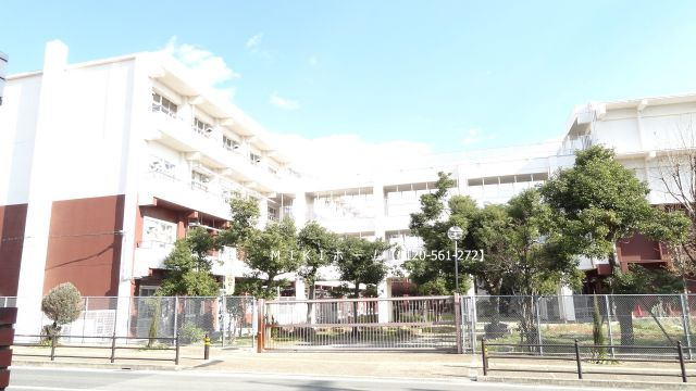 箕面市稲2丁目　新築一戸建　5区画分譲地の周辺|箕面市立中小学校