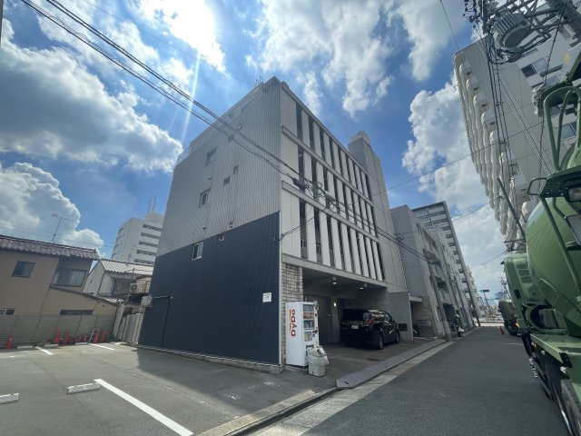 沢田ビル
