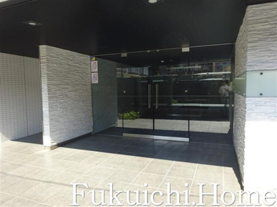 【エントランス】 | ステージファースト明大前アジールコート