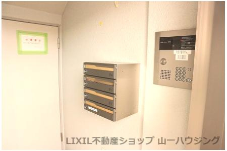 【セキュリティ】 | サンチュウビル | オートロック盤・集合ポスト１