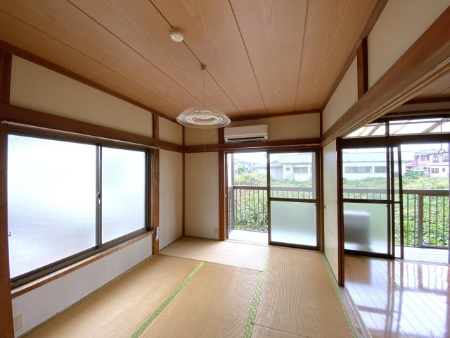 松美第2マンションの和室