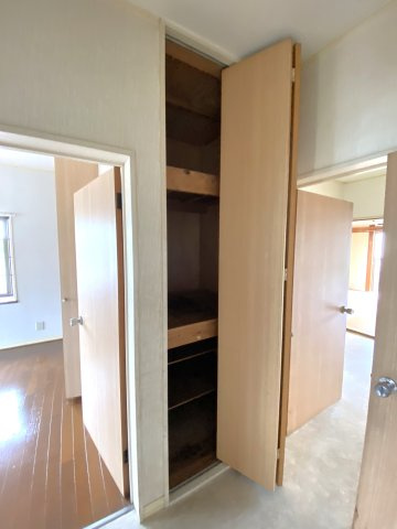 松美第2マンションの収納