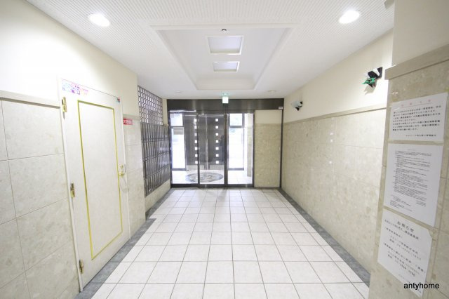エスリード同心第３　仲介手数料無料のロビー