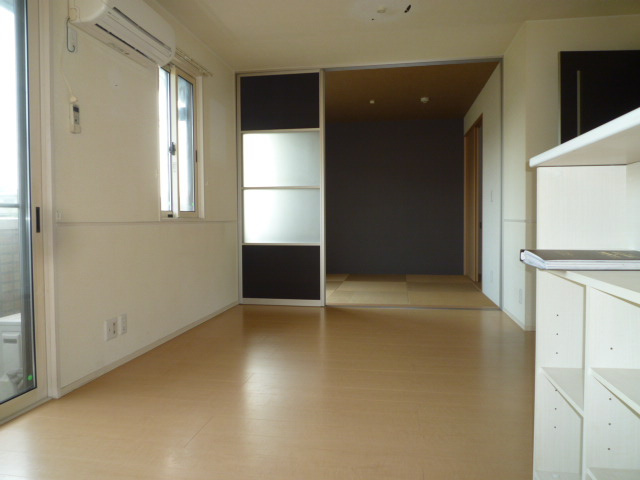 グリーンコスミオンの居間・リビング