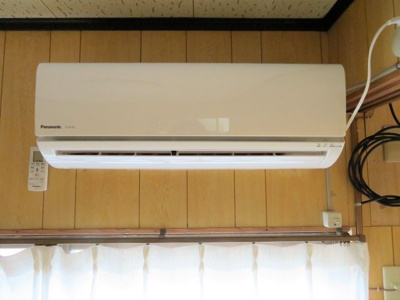 【設備】 | 石生貸家K | エアコン付き