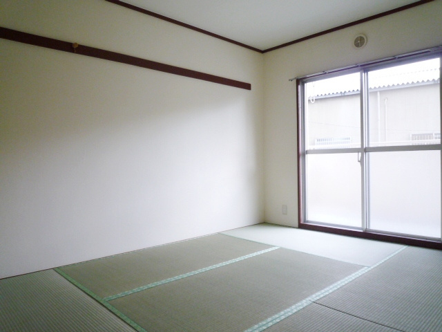 ラルモニー東村山の和室|反転タイプ