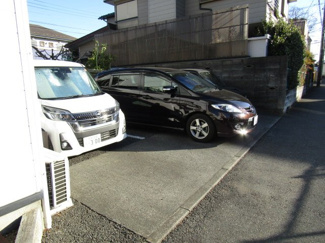 【駐車場】