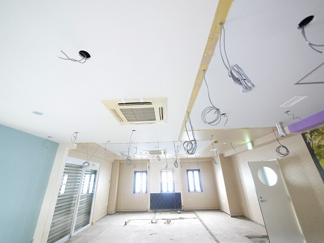 神田ビルの内装