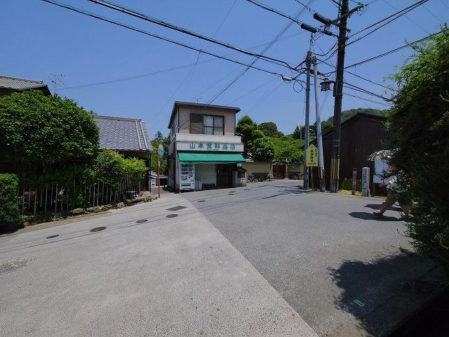 高畑借家の周辺