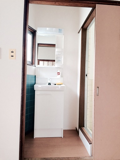 Re-home丈六の洗面所