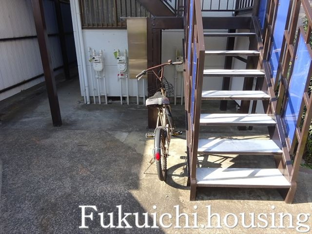 睦荘のエントランス