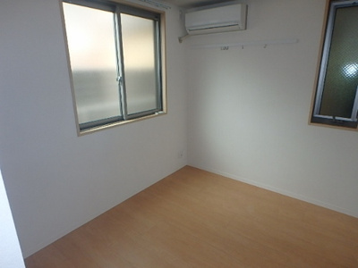 【洋室】 | シャーメゾン石在町