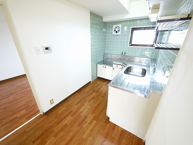 矢追マンションのキッチン|きれいなキッチンです