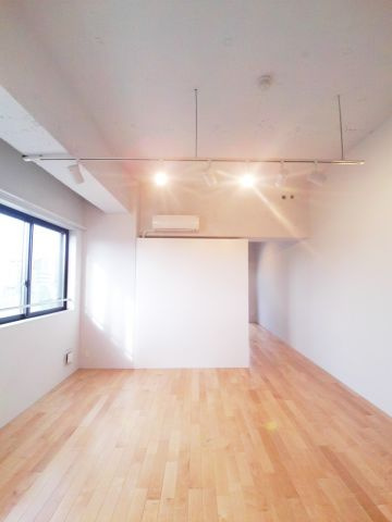 【居間・リビング】 | 小石川コロン | 【小石川コロン】