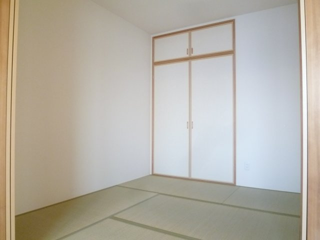シャルマンフジスマート住之江ファミリアの和室