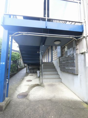 【エントランス】 | メゾンド東寺尾