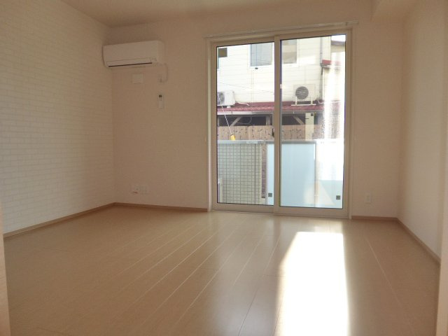 ボヌールの居間・リビング