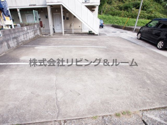 【駐車場】 | ネオパレスⅠ