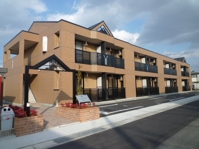 マーヴェラスパレスⅢの外観