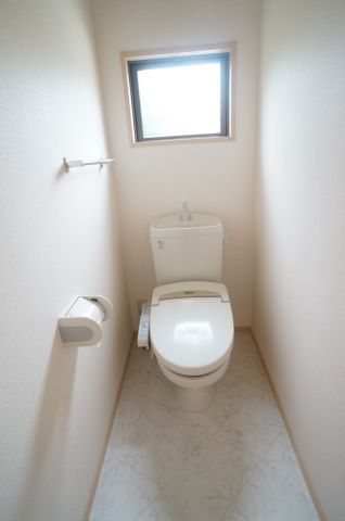 リビングタウン伊丹鴻池のトイレ