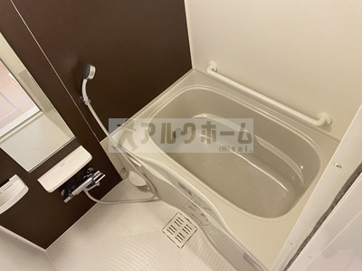 クレバーハウスの浴室