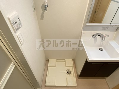 クレバーハウスの洗面所