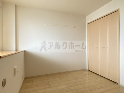 クレバーハウスの洋室