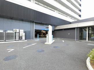 【駐車場】 | 駐車場入口