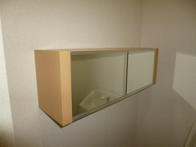 ウィッシュのトイレ|トイレ棚