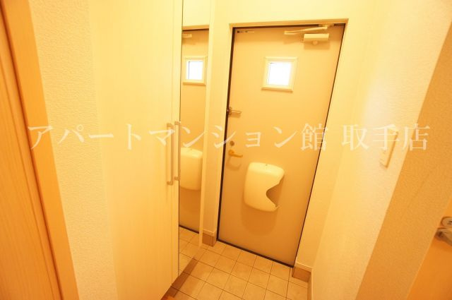 シャン・ド・フルールⅠの玄関