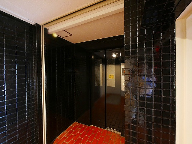 ジャンギャバン新大宮のその他|エレベーターです