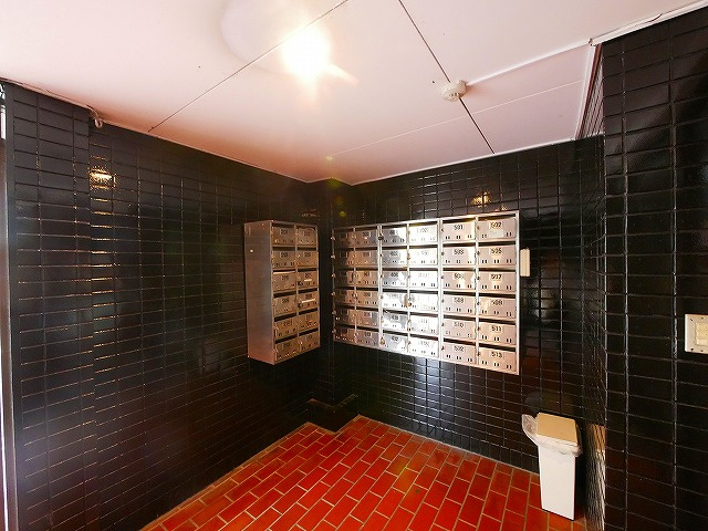 ジャンギャバン新大宮のその他共用部分|ポストです