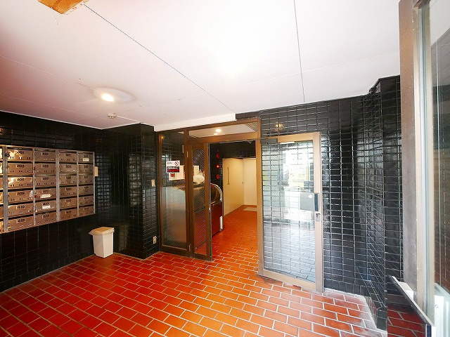 ジャンギャバン新大宮のエントランス|エントランスです