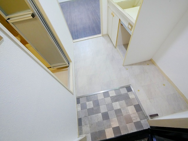 ジャンギャバン新大宮の玄関|玄関です