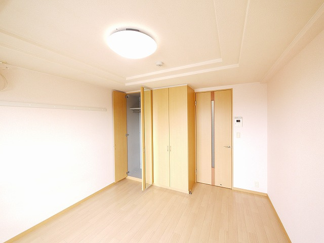 グリーンフィール大宮の洋室|個人の部屋や寝室として使える洋室です