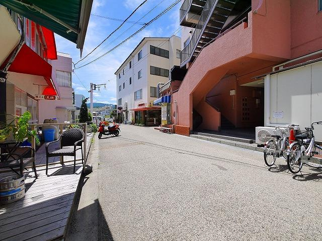 ライオンズプラザ富雄北棟の周辺