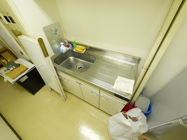 啓林堂ビル（大宮町）のキッチン