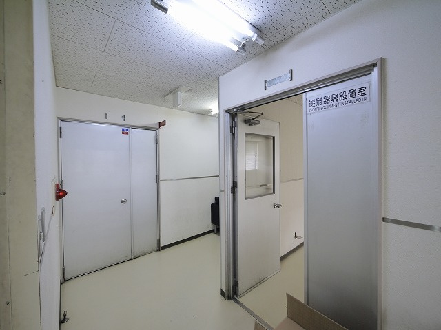 啓林堂ビル（大宮町）