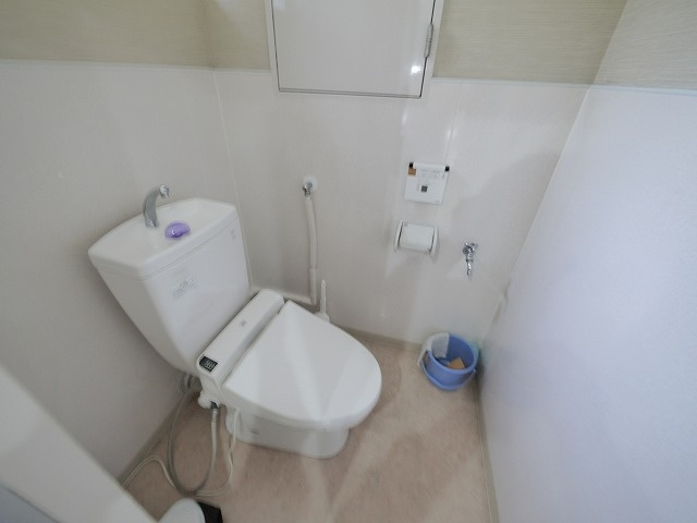 啓林堂ビル（大宮町）