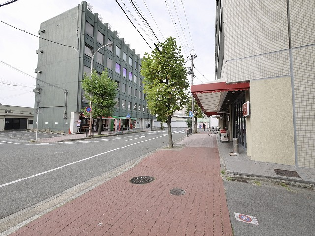 啓林堂ビル（大宮町）