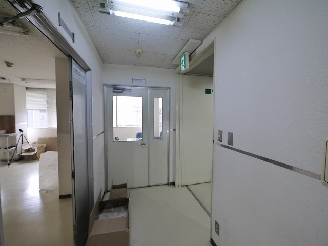 啓林堂ビル（大宮町）