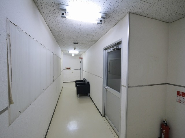 啓林堂ビル（大宮町）