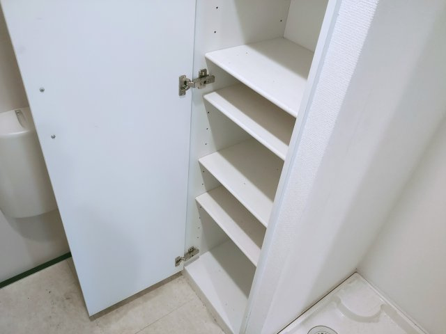 リブリ・グランパル江戸川の玄関