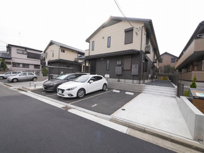 【駐車場】 | 京ROYAL（キョウロイヤル） | 株式会社スマイルメイトでは契約金のクレジット決済も可能です♪