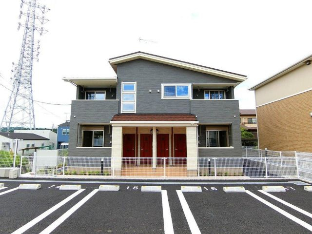 ロワゾーブルーＩの駐車場