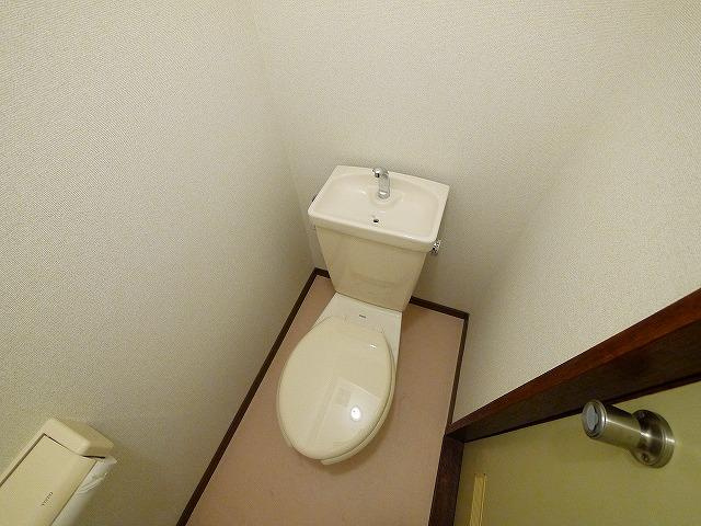 田村マンション（元町１丁目）のトイレ|トイレもきれいです