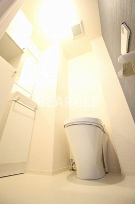 【トイレ】 | カーサ ルミノサ ウーノ | シンプルで使いやすいトイレです