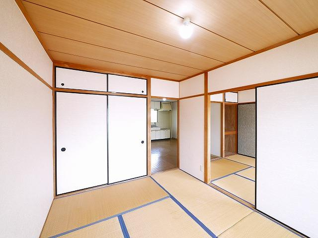 メープルハイツの和室|ゆったりとくつろげる和室です